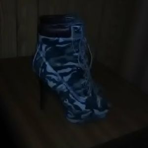 Size 11 camp high heels